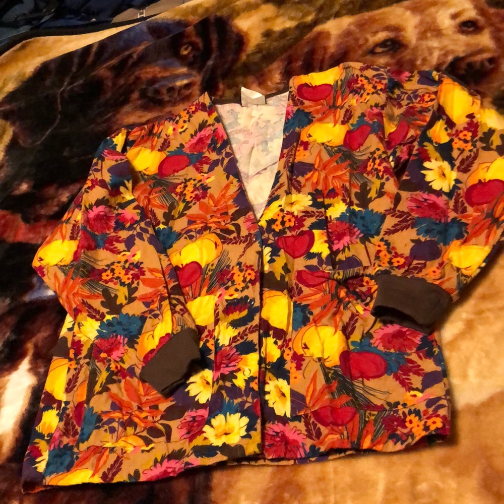Scrub jacket